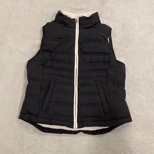 Black Puffer Vest Size XS Ann Taylor Petite